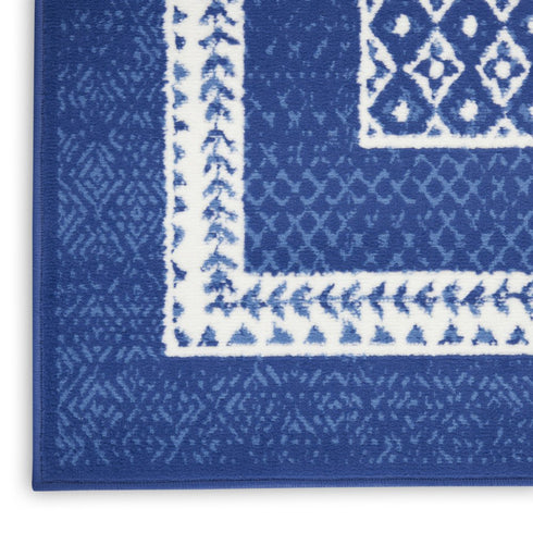 6' X 9' Blue And White Geometric Area Rug