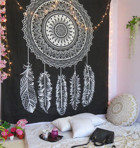 92" X 84" Black And White Abstract Cotton Hanging Tapestry