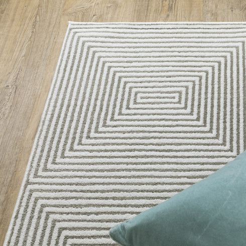 8' X 11' Gray And White Geometric Distressed Area Rug