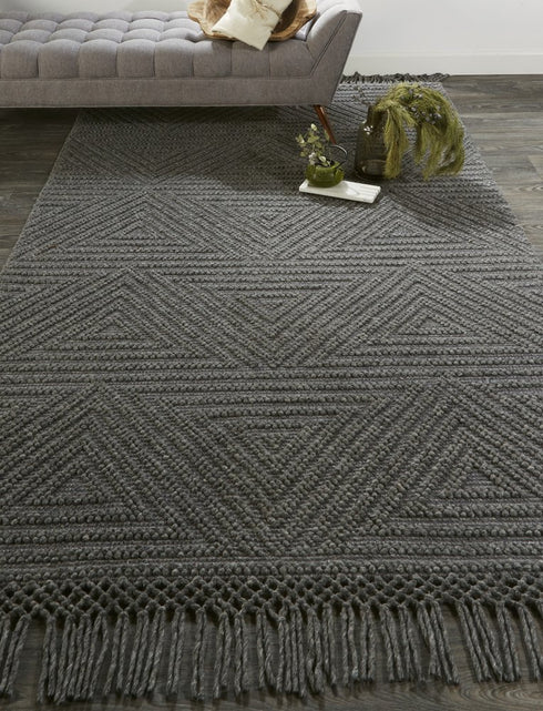 8' X 10' Tan and Ivory Wool Geometric Hand Woven Area Rug With Fringe
