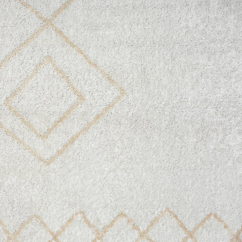 8' X 10' Cream Diamond Area Rug