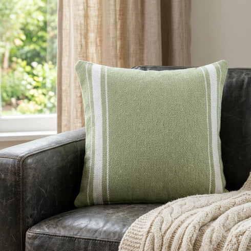 20" X 20" Green And White 100% Cotton Geometric Zippered Pillow