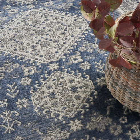 8' X 10' Blue And Gray Medallion Area Rug