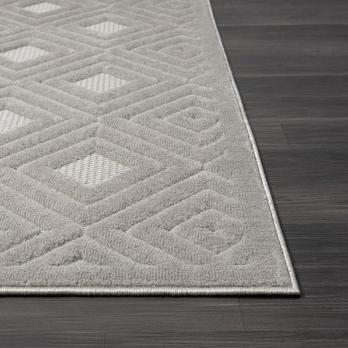 8' X 10' Gray Geometric Area Rug