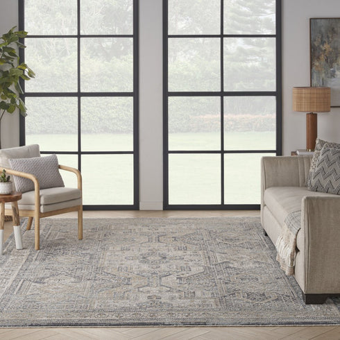 8' X 10' Ivory And Charcoal Medallion Distressed Area Rug With Fringe