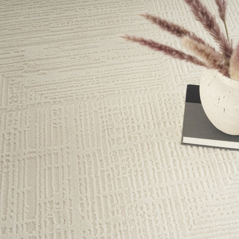 6' X 9' Cream Abstract Area Rug