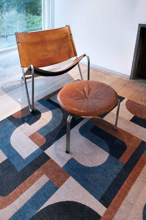 8' X 11' Gray And Beige Geometric Washable Area Rug