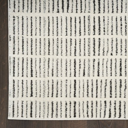 8' X 10' White Geometric Area Rug