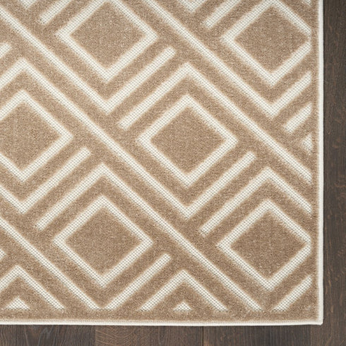 8' X 10' Brown Geometric Area Rug