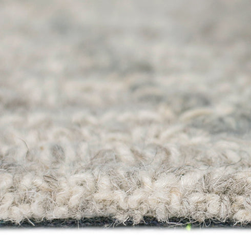 8' X 10' Gray And Ivory Wool Southwestern Hand Hooked Area Rug