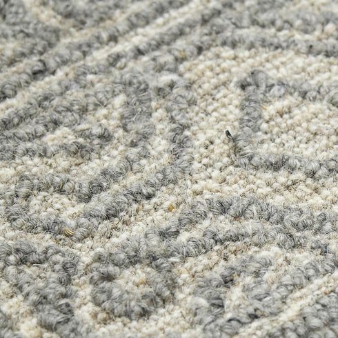 8' X 10' Gray And Ivory Wool Southwestern Hand Hooked Area Rug