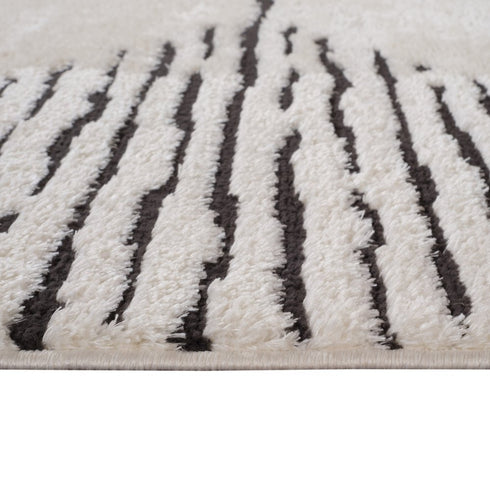 8' X 10' Ivory And Black Geometric Area Rug