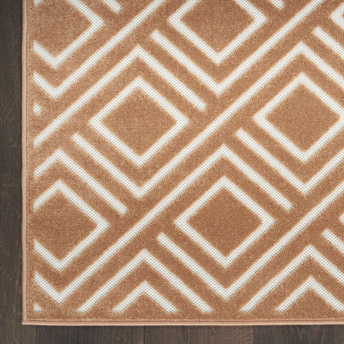 6' Brown Geometric Runner Rug