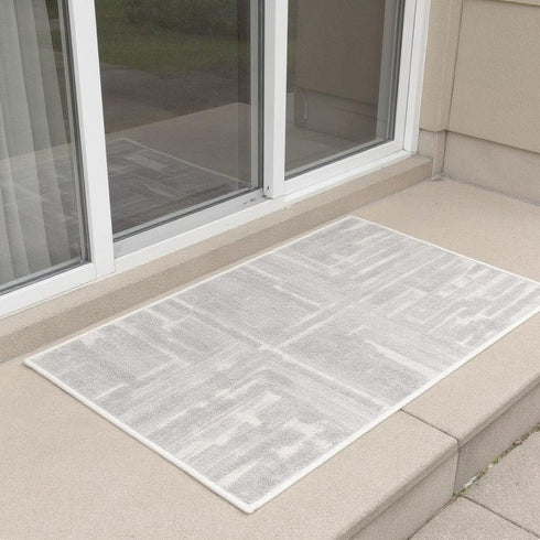 6' Gray Geometric Runner Rug