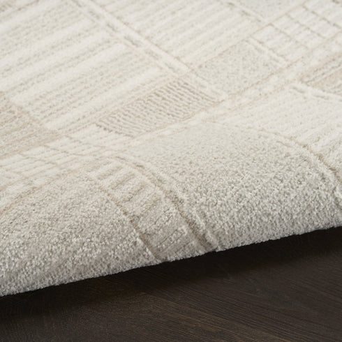 6' Beige And Ivory Geometric Runner Rug