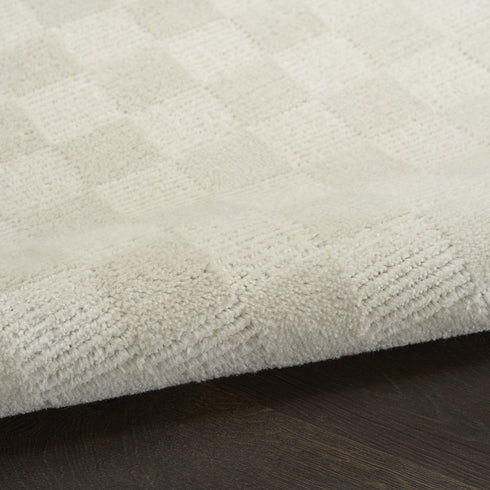 8' X 10' Ivory Checkered Area Rug