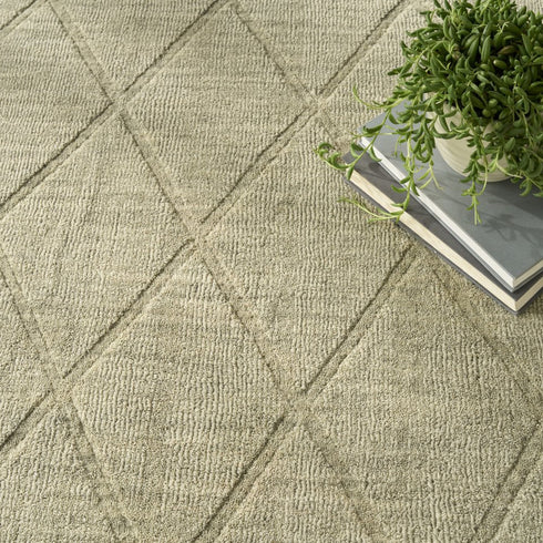 8' X 10' Green Wool Geometric Hand Woven Area Rug