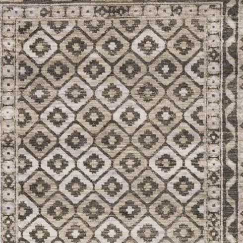 8' X 11' Gray And Beige Diamond Area Rug With Fringe