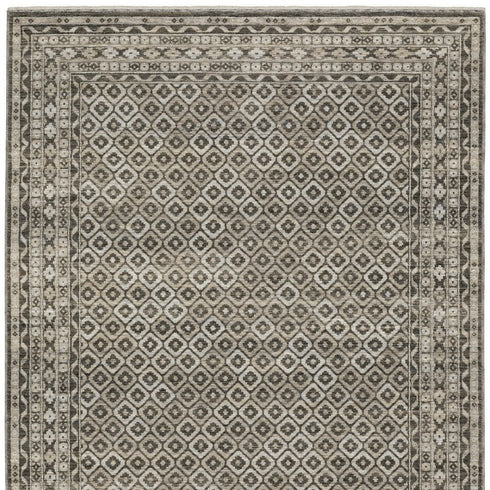 8' X 11' Gray And Beige Diamond Area Rug With Fringe