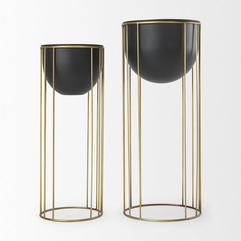 Set of Two Black Metal 20 Ounce Round Pot Planters