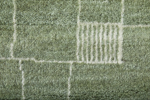8' X 10' Green And Ivory Abstract Hand Knotted Area Rug