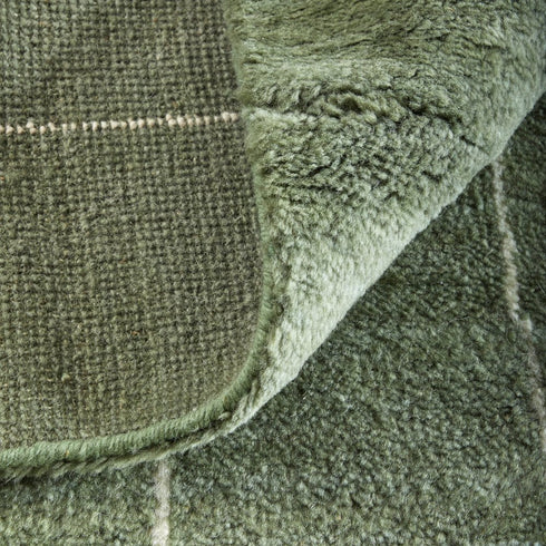 8' X 10' Green And Ivory Abstract Hand Knotted Area Rug