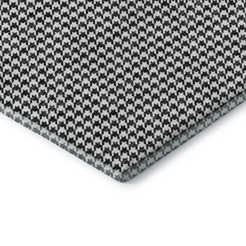 9' X 12' Black And White Houndstooth Washable Area Rug With UV Protection