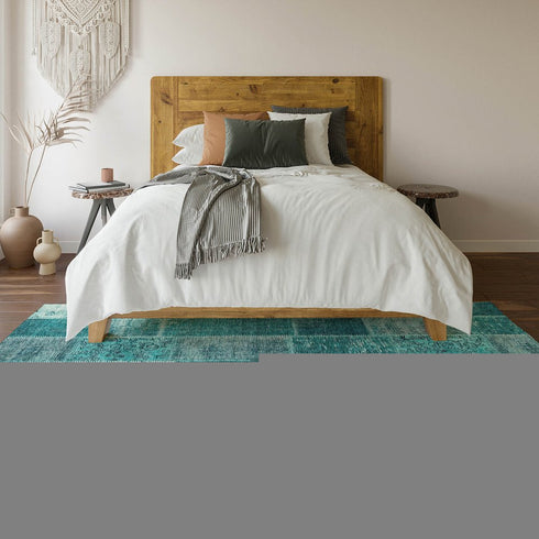 5' X 8' Teal And Ivory Patchwork Washable Area Rug With UV Protection