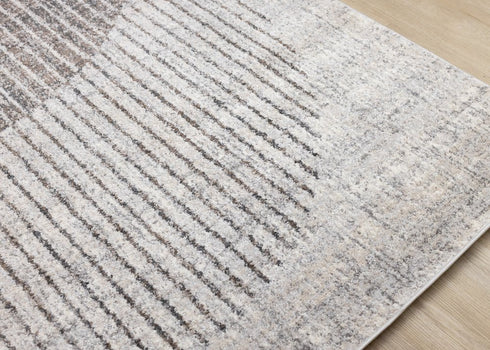 8' X 11' Gray And White Geometric Area Rug