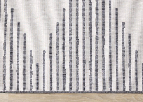 5' X 8' Gray And Beige Geometric Area Rug