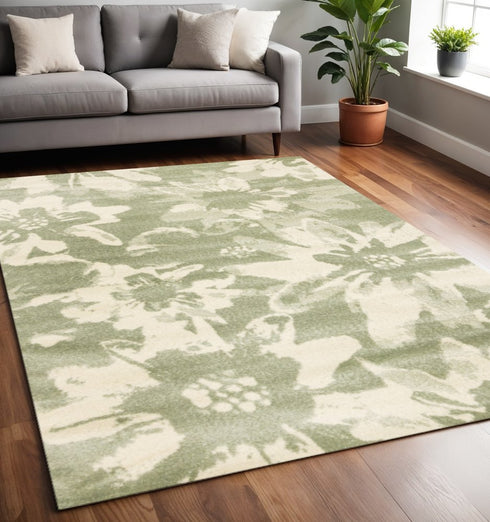 5' X 8' Green And Cream Botanical Leaves Area Rug