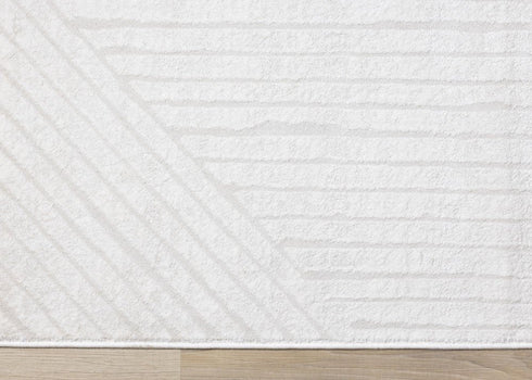 5' X 8' Cream And White Striped Area Rug