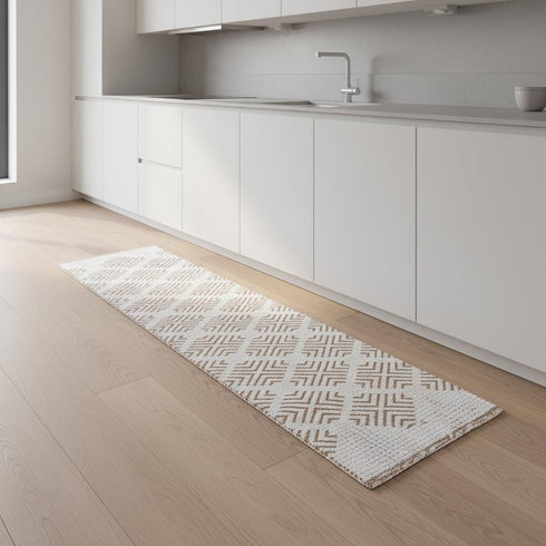 8' Tan And Ivory Diamond Hand Woven Runner Rug
