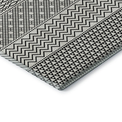 8' X 10' White And Black Striped Washable Area Rug With UV Protection
