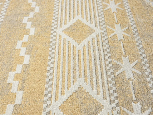 United Weavers Stratton Orchard Area Rug