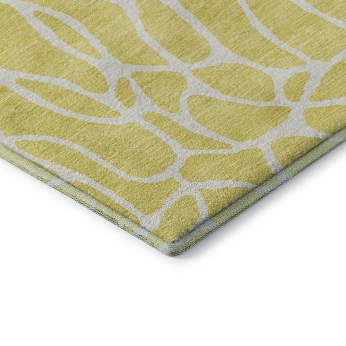 8' Yellow And Ivory Geometric Washable Round Rug With UV Protection