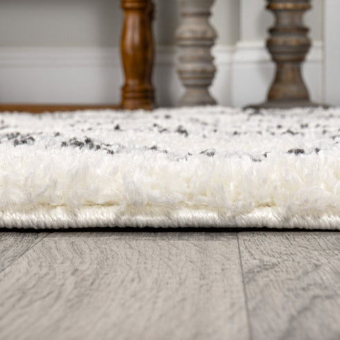 8' Trellis Runner Rug
