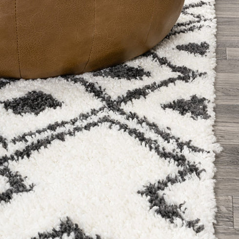8' Trellis Runner Rug