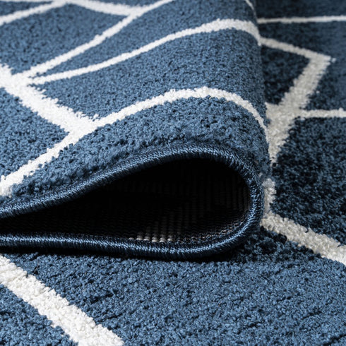 5' X 8' Diamond Area Rug