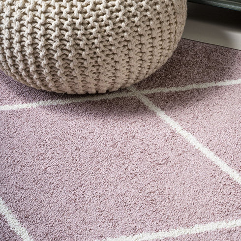 8' X 10' Diamond Area Rug
