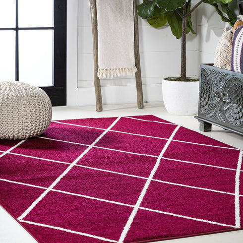8' X 10' Diamond Area Rug
