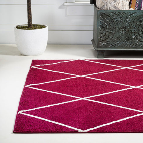 8' X 10' Diamond Area Rug