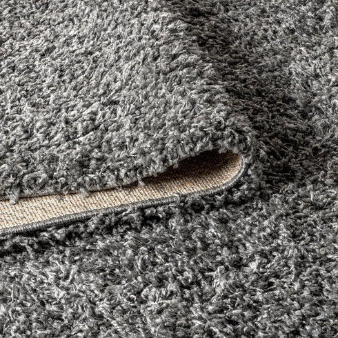 5' X 8' Charcoal Area Rug With Fringe