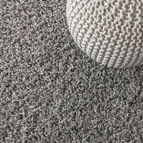 8' X 10' Charcoal Area Rug With Fringe
