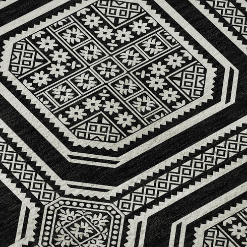 8' X 8' Black Ivory And Gray Geometric Washable Round Rug With UV Protection