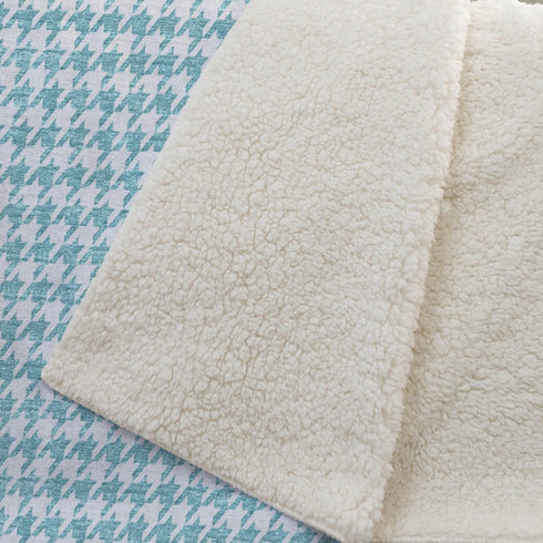 50" X 70" Aqua And White Houndstooth Microfiber Plush Throw Blanket