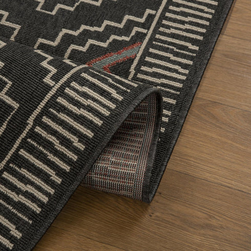 8' X 10' Black And Beige Geometric Area Rug