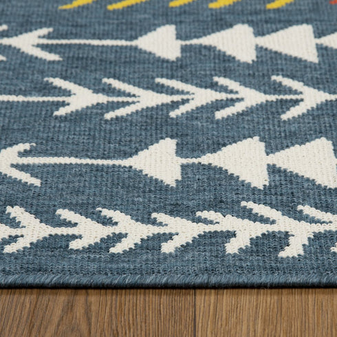 8' X 10' Blue And Ivory Geometric Area Rug