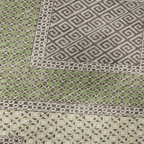 8' Brown And Copper Geometric Washable Round Rug With UV Protection