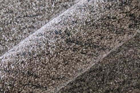 7' Blue And Ivory Abstract Area Rug